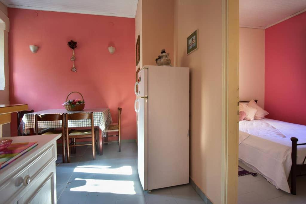Nafsikas Apartment - Ipsos Beach מראה חיצוני תמונה